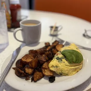 Veggie Omelet with crispy breakfast potatoes