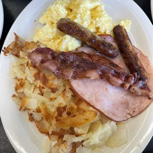 bacon, eggs, hash browns, and hash browns