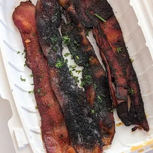 Flight of Bacon | Instagram: @telephonesmoothie