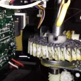 Garage Door Opener gear replacement