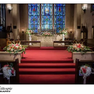 McHugh Wedding, UOP Morris Chapel, Embellish Floral Design.  Photos by Mary Gillespie Photography