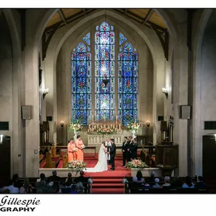McHugh Wedding, UOP Morris Chapel, Embellish Floral Design.  Photos by Mary Gillespie Photography