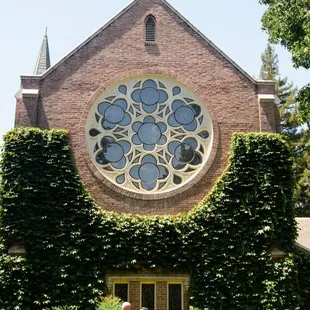 Morris Chapel proudly encourages Same Sex couples