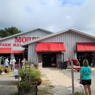 Morris Farm Market