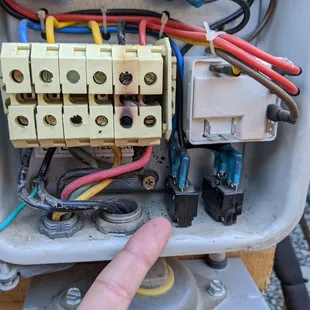 well pump 2hp control box that went bad.