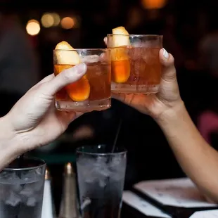 drink, oysters and mussels