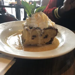 LENORA'S HAWAIIAN BREAD PUDDING