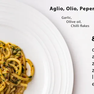 Bigoli &quot;spaghetti like&quot; pasta, Aglio, Olio, Peperoncino, Garlic, Olive oil, Chilli flakes