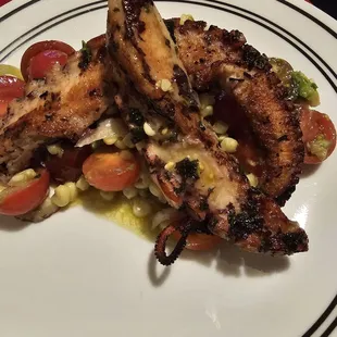 chicken wings and fried chicken, food
