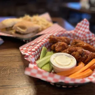 Mortimer's Cafe and Pub