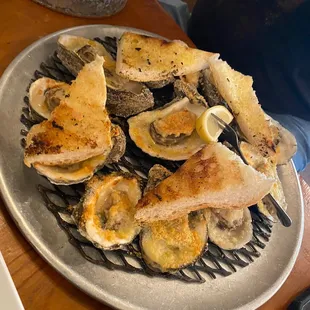 a plate of clams