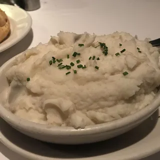 Chicago Style Horseradish Mashed Potatoes