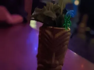 Lava & Tonic