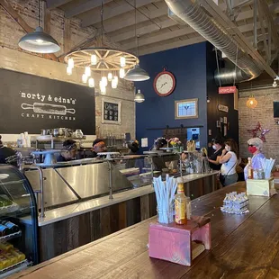 Service area for Mort &amp; Eddy's