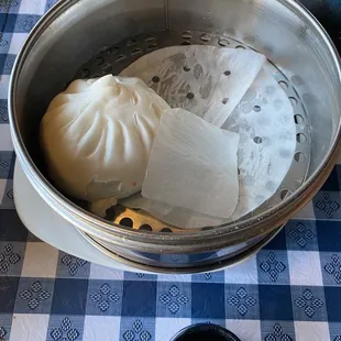 Steamed BBQ pork buns