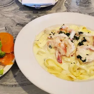 Shrimp fettuccine