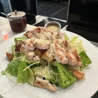 Caesar Salad With Chicken Breast