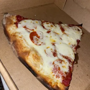 Pepperoni slice