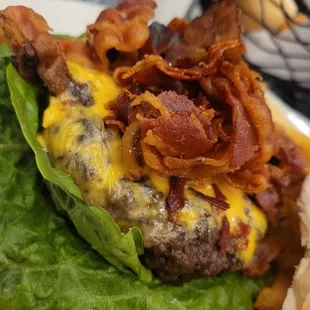 Bacon cheeseburger