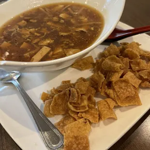 Hot n' sour soup