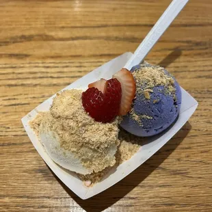 Vanilla and Ube ice cream with peanut brittle topping