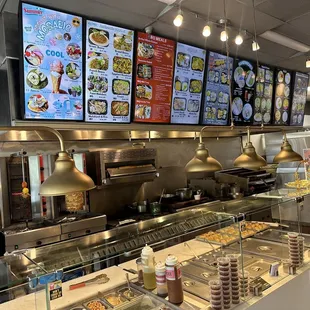 sushi and sashimi, interior
