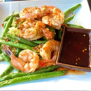 ramen and noodles, food