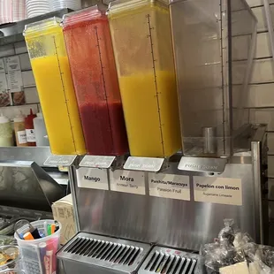 Jugo de Mango - mango juice is refreshing and delicious!