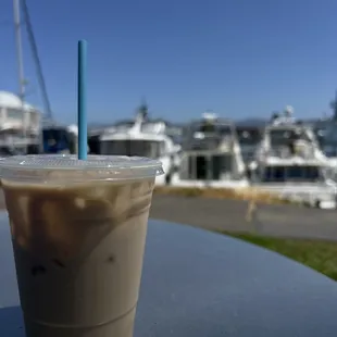 Cold Brew Latte with hazelnut syrup 10/10