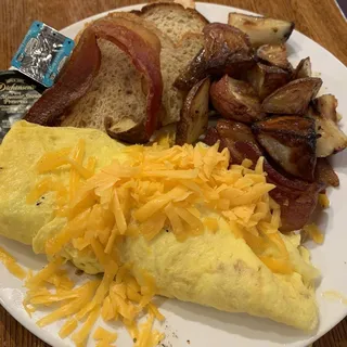 Bacon Cheddar Omelette
