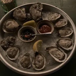 Oysters! High quality and well-shucked.