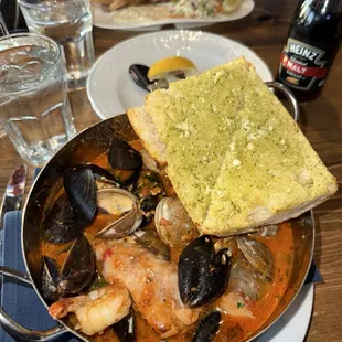 Seafood Cioppino