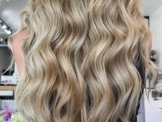 Lucy's Salon & Spa