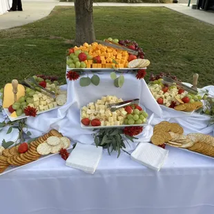 Cheese &amp; Cracker Display