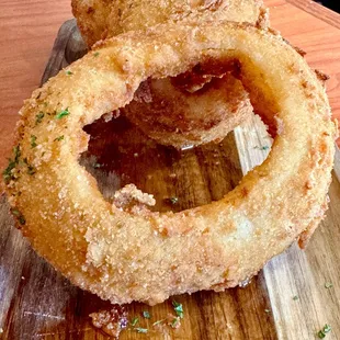 Hand-cut onions rings