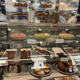 donuts, food, dough desserts