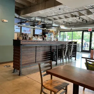 Lobby &amp; order counter