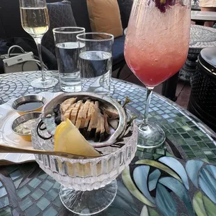 oysters and mussels, mussels, oysters, shellfish, food