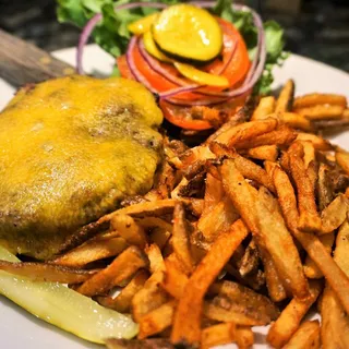 Grilled Grass-Fed Burger