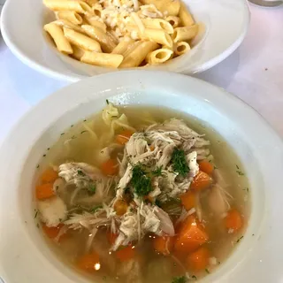 Classic Macaroni and Cheese