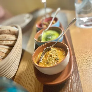 Dip trio