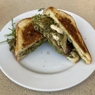 Chicken Pesto Sandwich