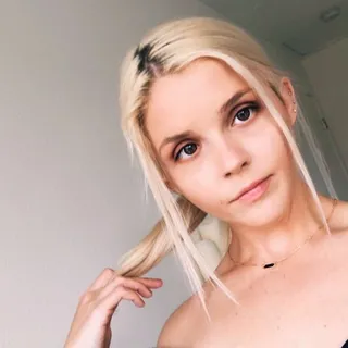 Caroline H.