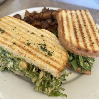 Chicken Pesto Sandwich