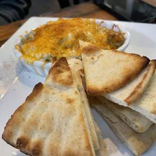 Camden Crab Dip 4/5 lots of good crab meat