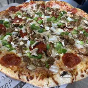 Medium supreme pizza
