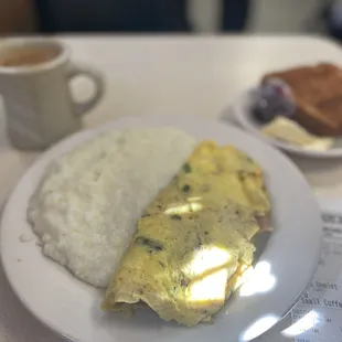 Mae's omelet