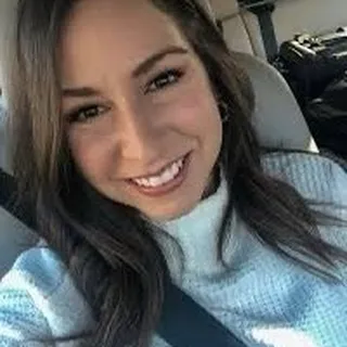 Lee D.