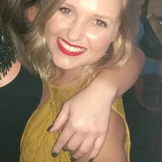 Chelsi B.