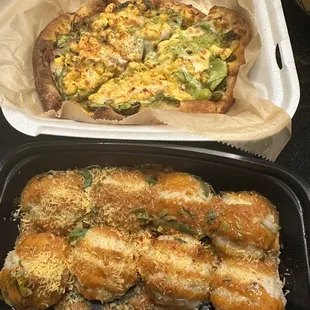 Palak Pizza and Momos